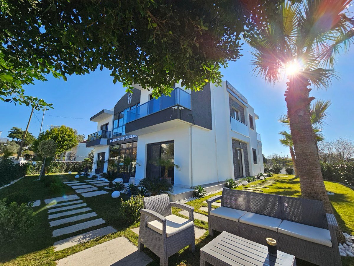 Esteteeth dental clinic exterior in Konacık, Bodrum
